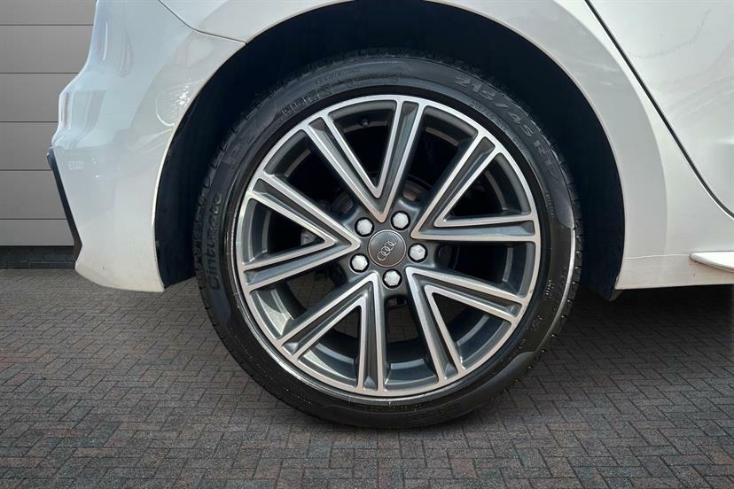 Audi A1 30 Tfsi S Line MB19ETL White #5