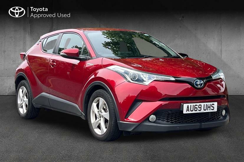 Toyota C-Hr 1.8 Hybrid Icon Cvt 