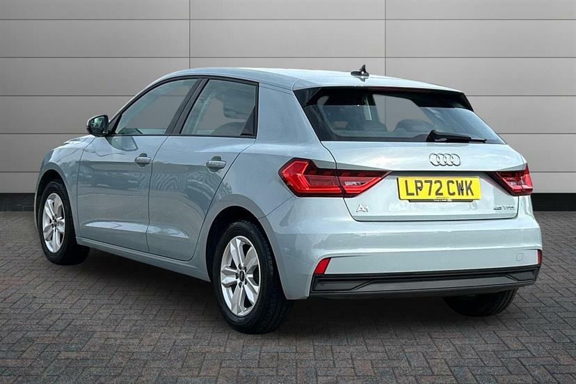 Audi A1 25 Tfsi Technik LP72CWK Grey #3