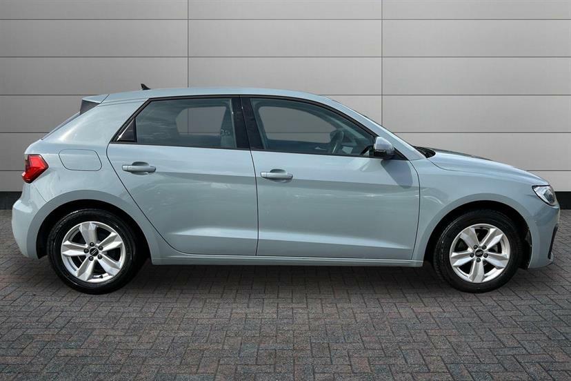 Audi A1 25 Tfsi Technik LP72CWK Grey #4