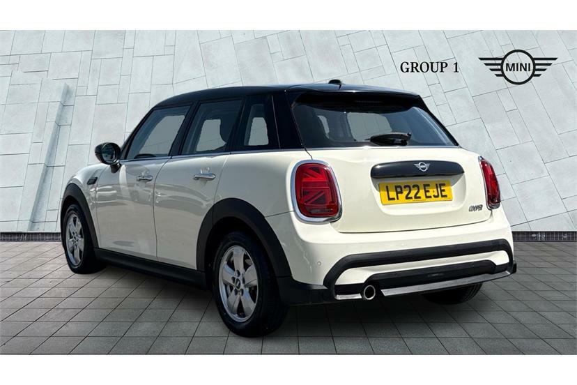 Mini Hatch 1.5 Cooper Classic LP22EJE White #2