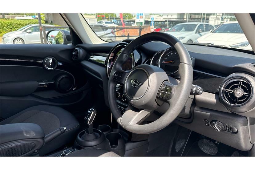 Mini Hatch 1.5 Cooper Classic LP22EJE White #6