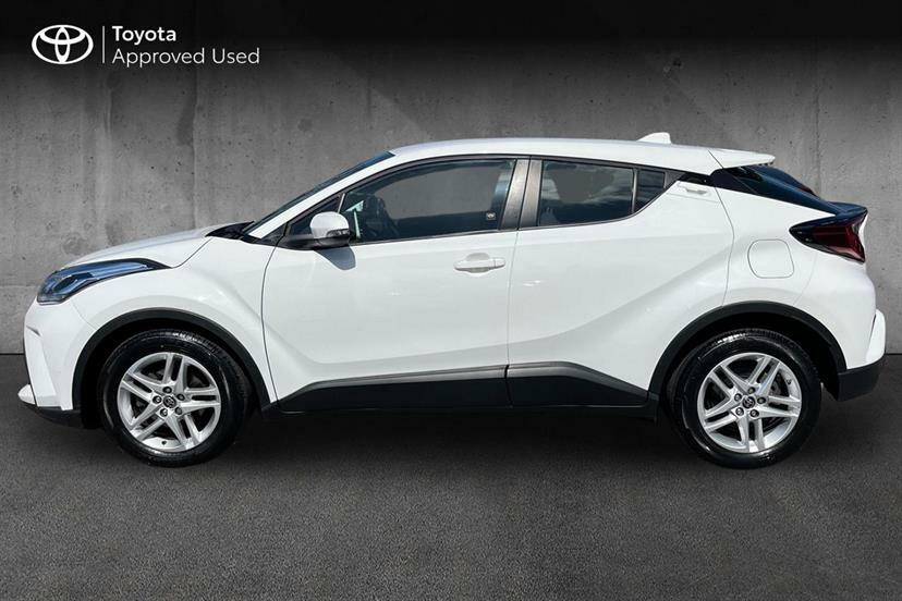 Toyota C-Hr 1.8 Hybrid Icon Cvt NU23GXT White #4