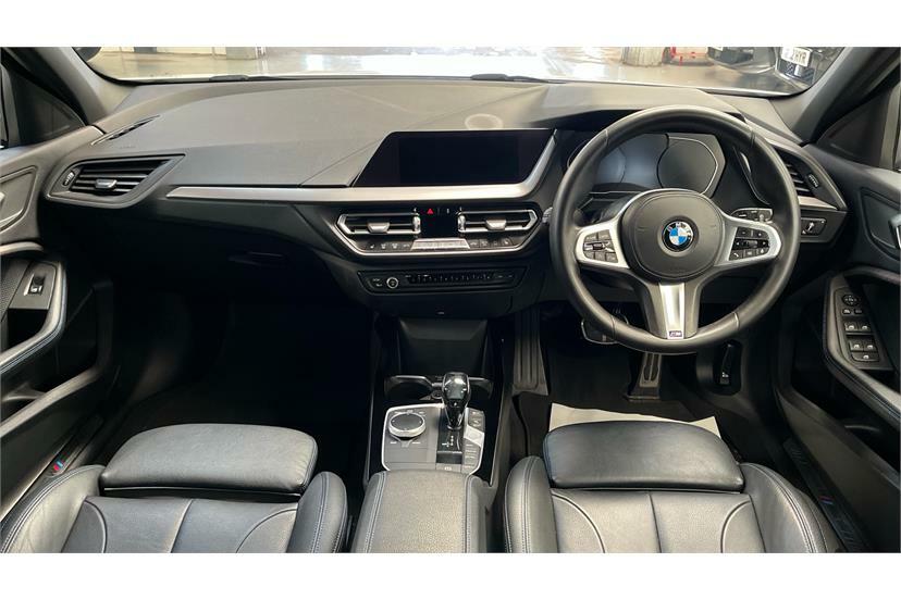 BMW 1 Series 118I M Sport Step GY70AUA White #4