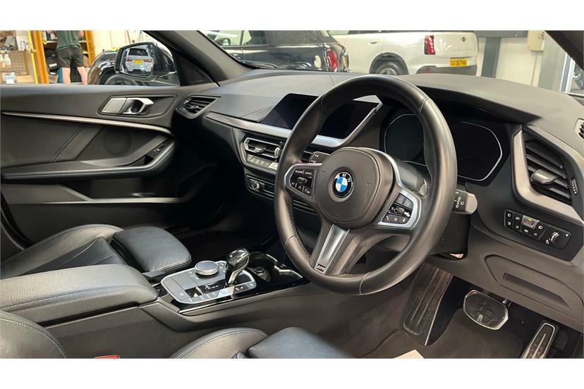 BMW 1 Series 118I M Sport Step GY70AUA White #6