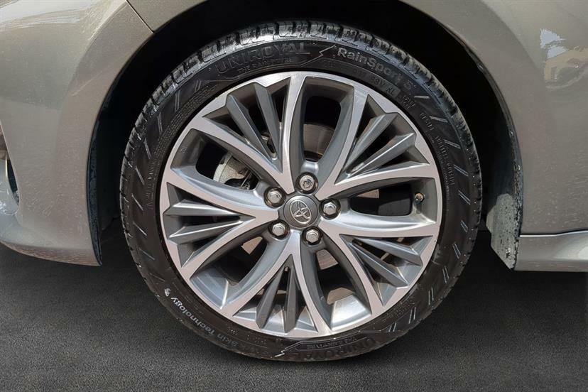 Toyota Yaris 1.5 Hybrid Excel Cvt LY23DDE Brown #5