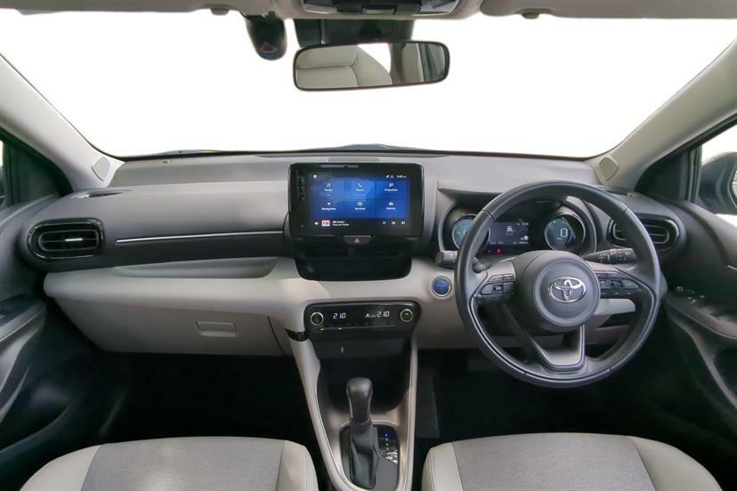 Toyota Yaris 1.5 Hybrid Excel Cvt LY23DDE Brown #6