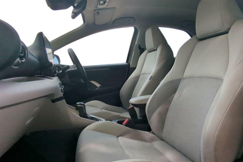Toyota Yaris 1.5 Hybrid Excel Cvt LY23DDE Brown #2