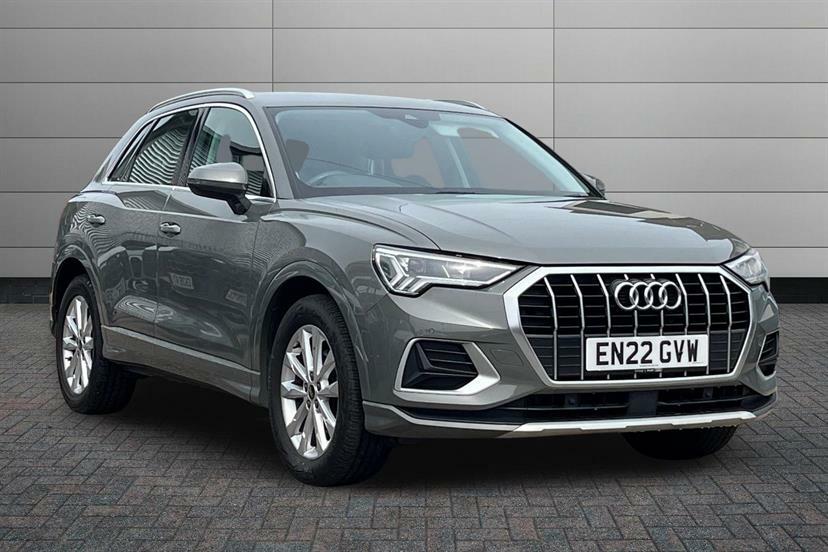 Audi Q3 35 Tfsi Sport Comfortsound Pack Grey