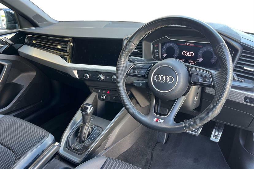 Audi A1 25 Tfsi S Line S Tronic AV23XGA Black #6