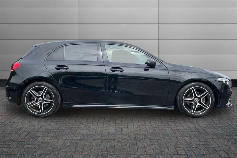 Mercedes-Benz A Class A200 Amg Line Executive KN23YPG Black #3