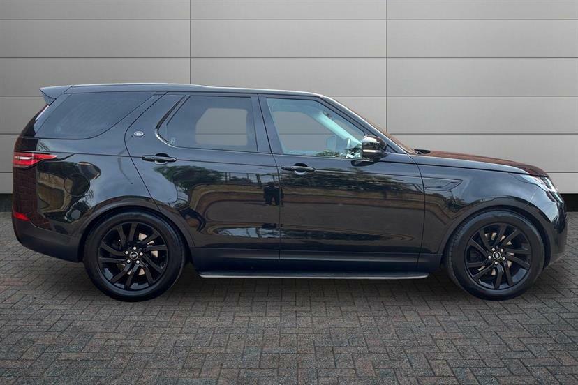 Land Rover Discovery 3.0 Td6 Hse DN17PZY Black #4