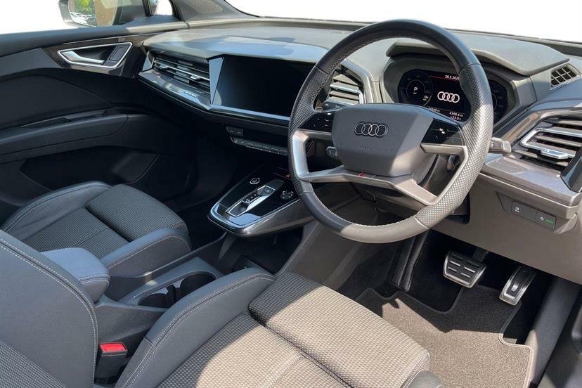 Audi Q4 E Tron 125Kw 35 55Kwh S Line LL72WNM Grey #6