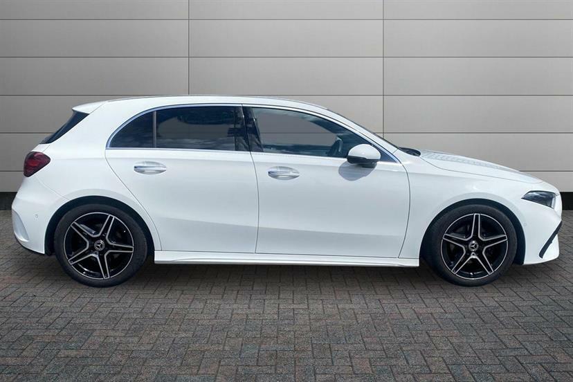 Mercedes-Benz A Class A200 Amg Line Executive KS25VTZ White #3