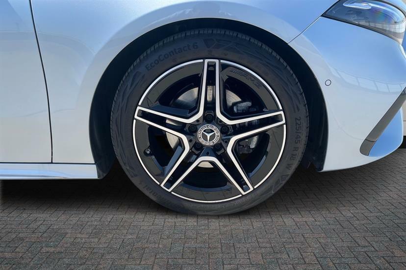 Mercedes-Benz A Class A200 Amg Line Executive KP75OYY Silver #4