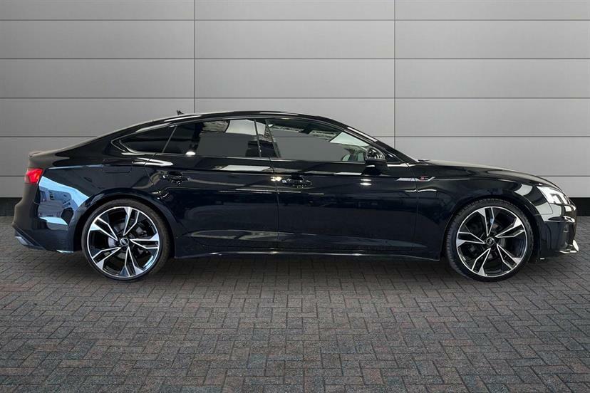 Audi A5 35 Tfsi Black Edition S Tronic AF22ZZT Black #4