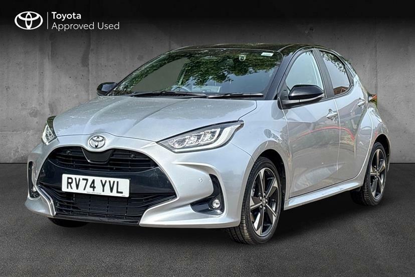 Toyota Yaris 1.5 Hybrid 130 Premiere Edition Cvt Silver #3