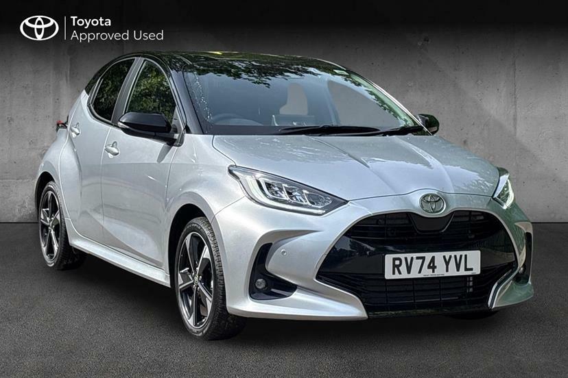 Toyota Yaris 1.5 Hybrid 130 Premiere Edition Cvt Silver
