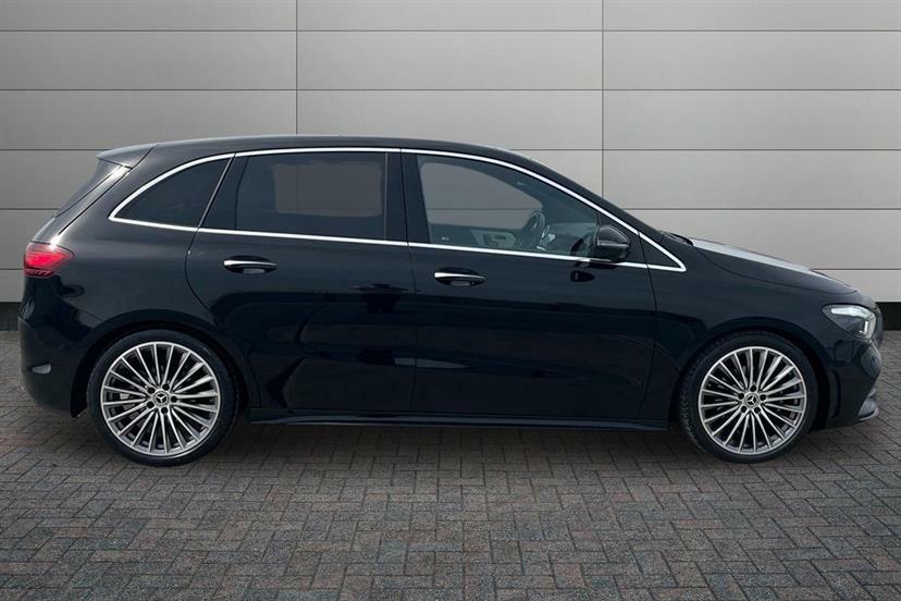 Mercedes-Benz B Class B200d Amg Line Premium Plus Black #3