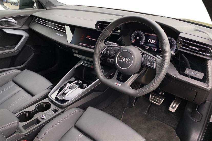Audi A3 35 Tfsi Black Edition S Tronic DC25VYK Black #6