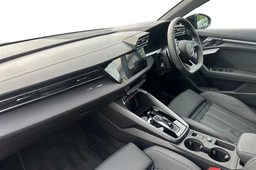 Audi A3 1.5 Tfsi 150 Black Edition S Tronic MW75EYY Black #2