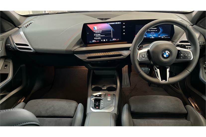 BMW 1 Series 120 M Sport Step GY26LZJ Blue #4