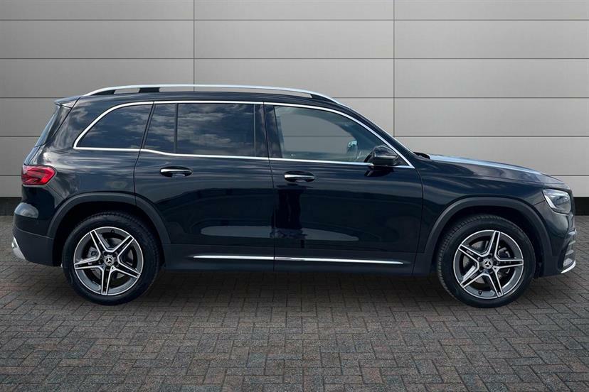 Mercedes-Benz GLB Class 200D Amg Line Executive 8G-tronic Black #3