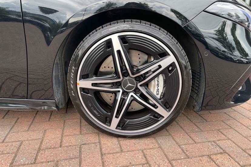 Mercedes-Benz A Class A35 4Matic Premium KO25WWL Black #4