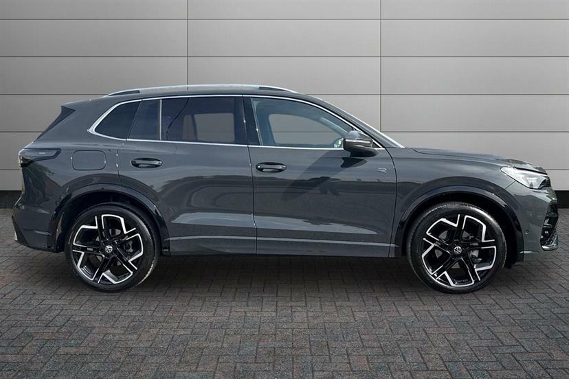 Volkswagen Tiguan 1.5 Etsi 150 R-line Dsg MK75AXN Grey #4
