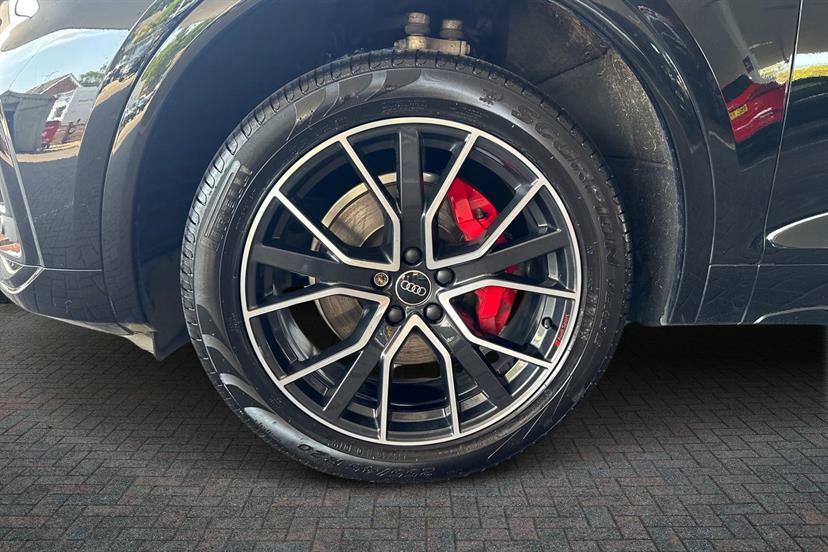 Audi Q5 40 Tdi Quattro Edition 1 S Tronic Cs DA22KXJ Black #5