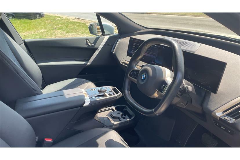 BMW iX 385Kw Xdrive50 M Sport 111.5Kwh RO23WRT White #6
