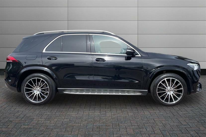 Mercedes-Benz GLE Class 400D 4Matic Amg Line Prem 9G-tronic 7 St KN23WLW Black #3