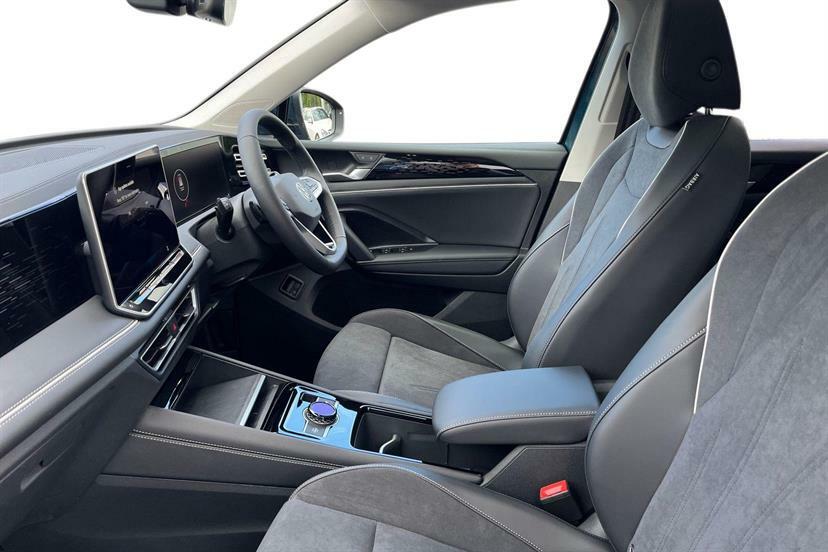Volkswagen Tiguan 1.5 Tsi Ehybrid Style Dsg AF26WYC Blue #2