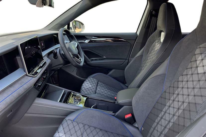 Volkswagen Tayron 2.0 Tdi R-line Dsg7 7 Seat AE26UPV White #2