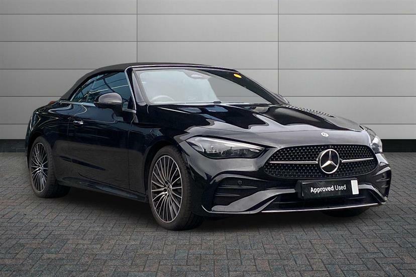 Mercedes-Benz CLE Class 300 4Matic Amg Line Premium 9G-tronic Black