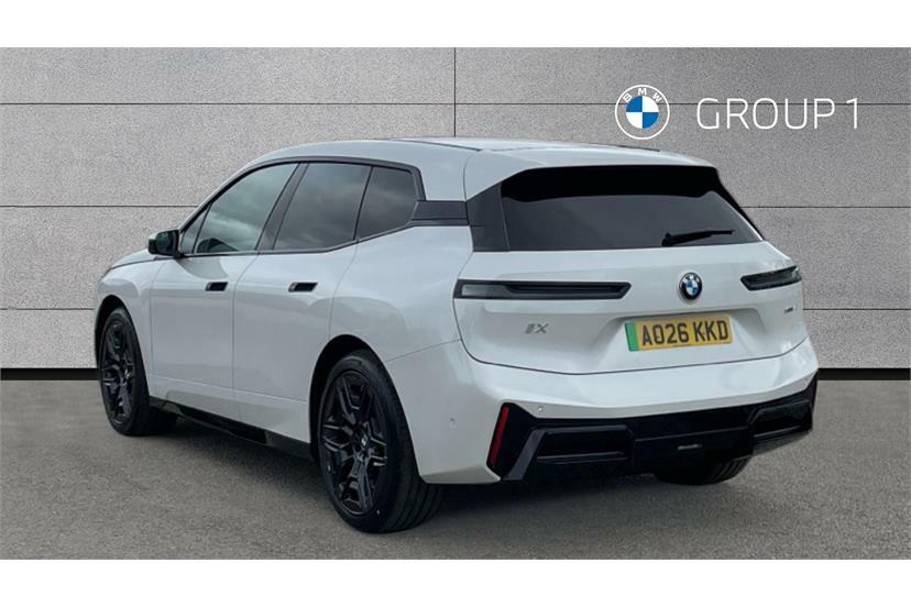BMW iX 300Kw Xdrive45 M Sport 101Kwh AO26KKD White #2