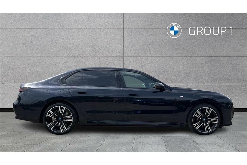 BMW i7 400Kw Xdrive60 M Sport 105.7Kwh Exec Black #3