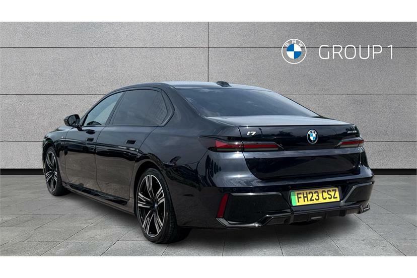 BMW i7 400Kw Xdrive60 M Sport 105.7Kwh Exec Black #2