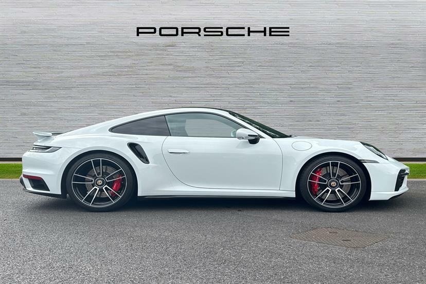 Porsche 911 2dr Pdk White #3