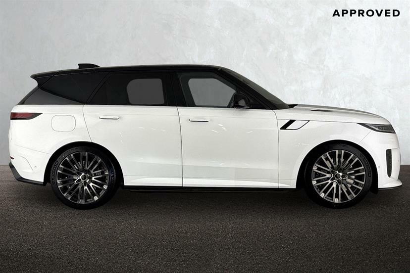 Land Rover Range Rover Sport 4.4 P635 V8 Sv White #5