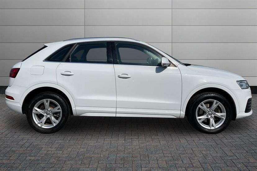 Audi Q3 1.4T Fsi Sport White #4