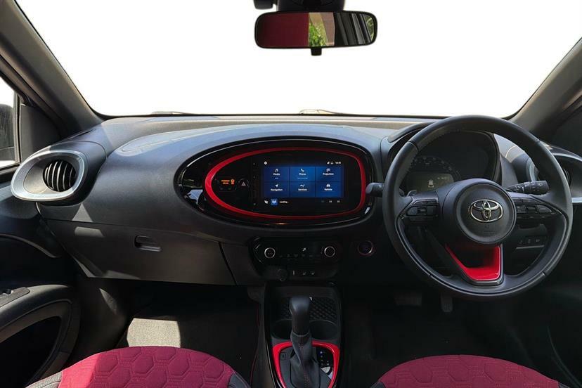 Toyota Aygo X 1.0 Vvt-i Undercover FL73BOJ Black #5