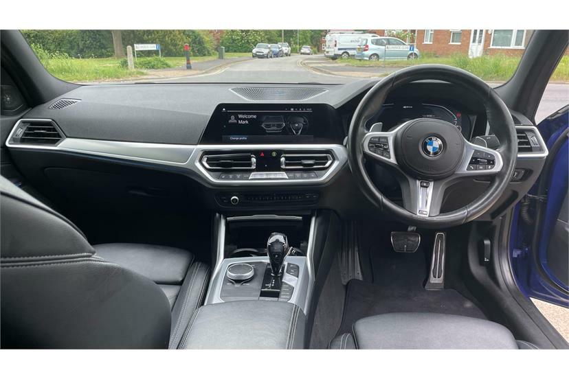 BMW 3 Series 330E M Sport BP69WHR Blue #4
