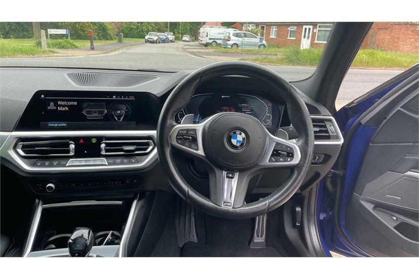 BMW 3 Series 330E M Sport BP69WHR Blue #5