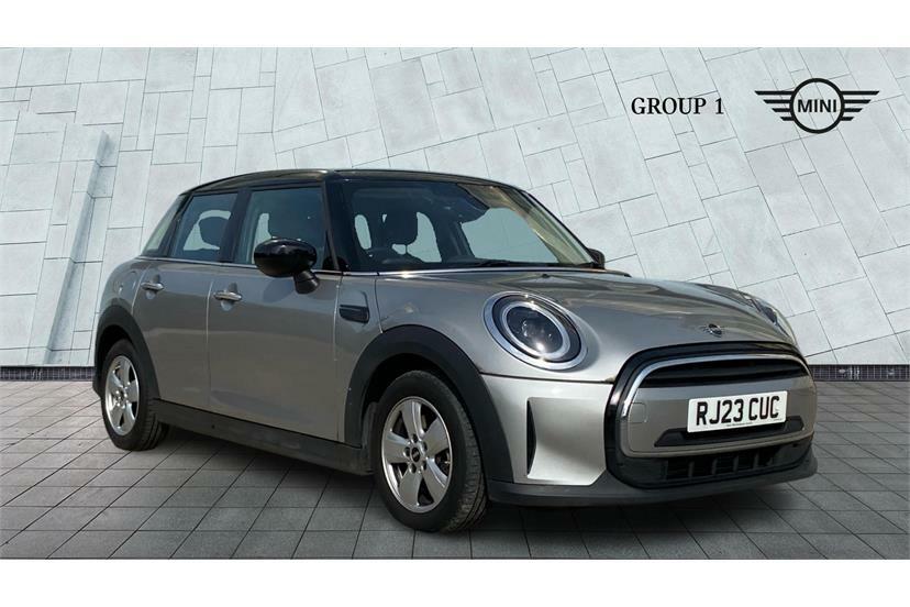 Mini Hatch 1.5 Cooper Classic Comfortnav Pack Silver