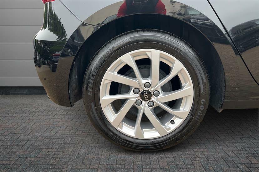 Audi A1 25 Tfsi Sport LT23JZV Black #5