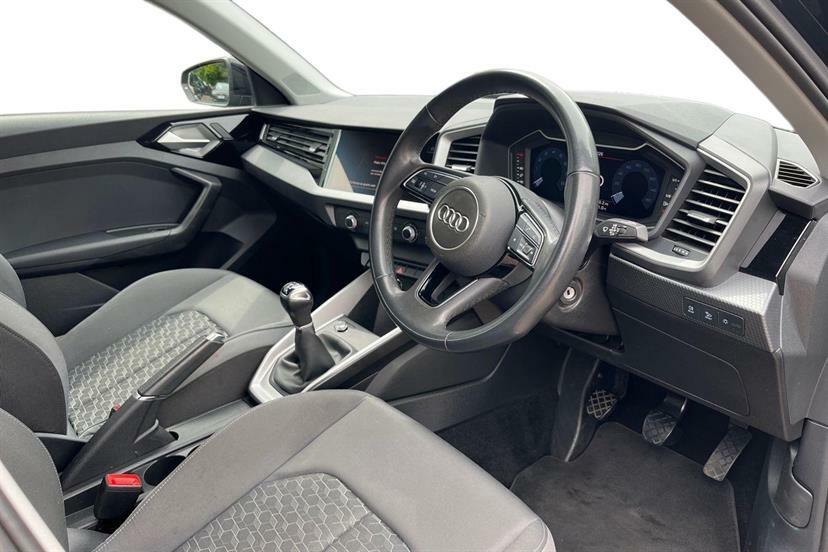 Audi A1 25 Tfsi Sport LT23JZV Black #6