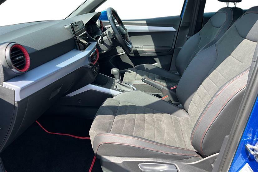 Seat Arona 1.5 Tsi 150 Fr Sport Dsg GV24KNH Blue #2