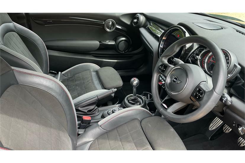 Mini Hatch 2.0 John Cooper Works AK22XKF Green #6
