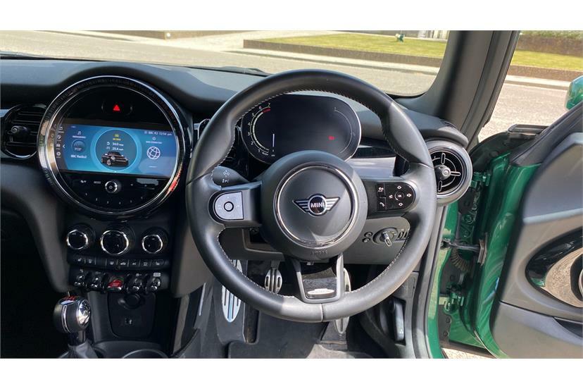 Mini Convertible 1.5 Cooper Sport Green #4
